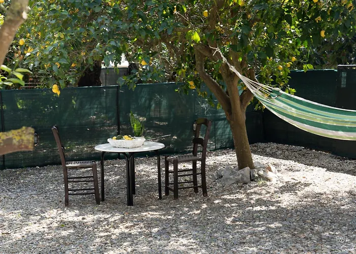 Lemon Garden Camper Casa de Férias *