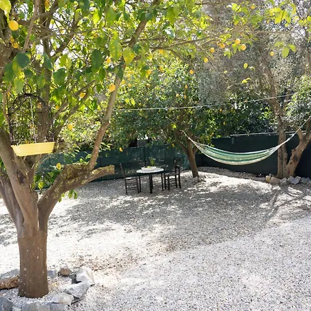 Lemon Garden Camper Дом отдыха Ханья