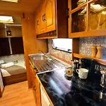 Lemon Garden Camper 펜션