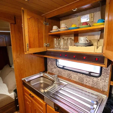 Lemon Garden Camper Nyaraló Hriszí Aktí Haniá