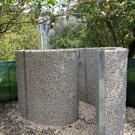 Lemon Garden Camper Nyaraló